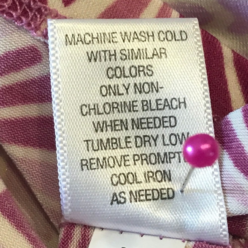 Pink Shell Patterned Wrap Dress - Picture 5 of 6